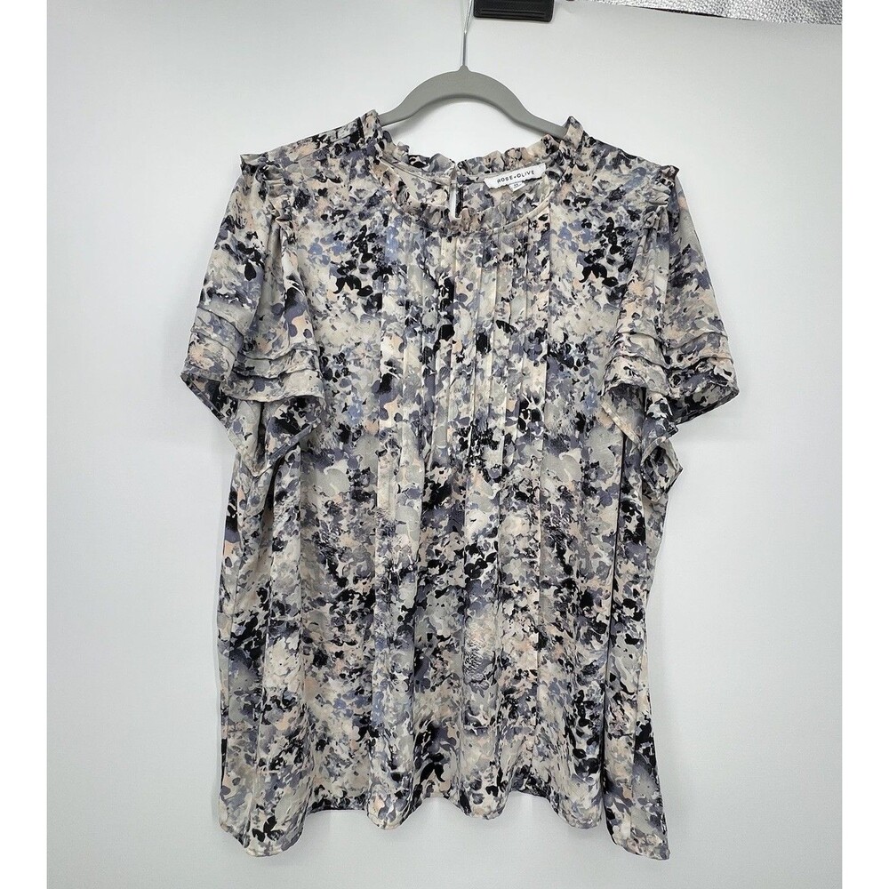 Rose + Olive Top Sz 2X Blue Floral Cottagecore Pleated Front Ruffle Feminine